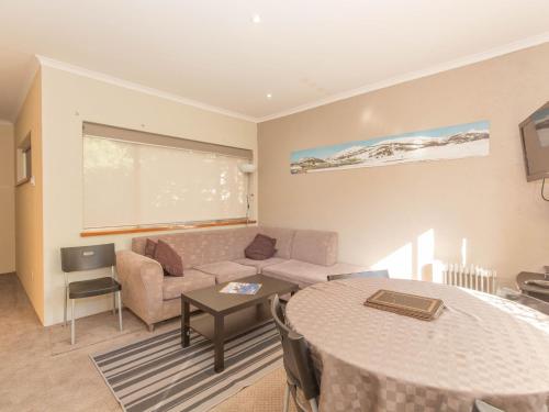 Charvel 1 35 Gippsland Street in Jindabyne, Australia