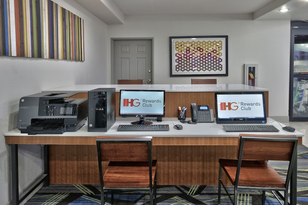 Holiday Inn Express Santa Rosa By Ihg - photo 12