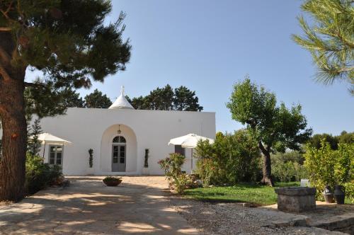 PalmaFlora villa con trulli — 4-Star Luxury Hotel in Monopoli, Italy
