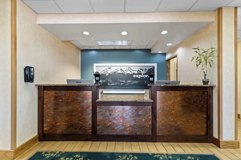 Hotel Cheyenne - photo 19