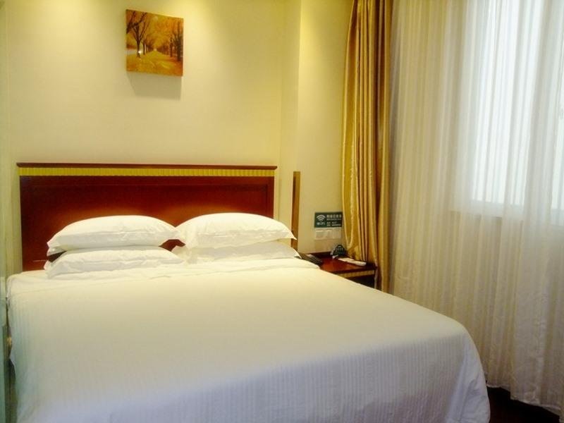 Home Inn - carbon neutral hotel in Lu'an