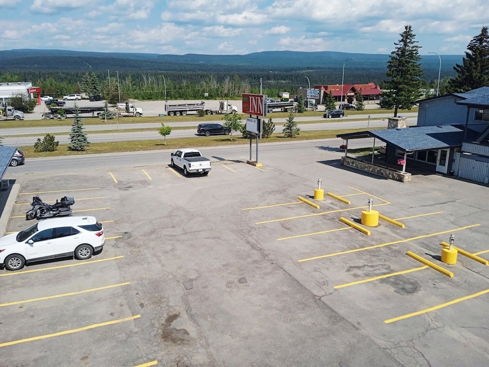 Tara Vista Inn in Hinton, Canada