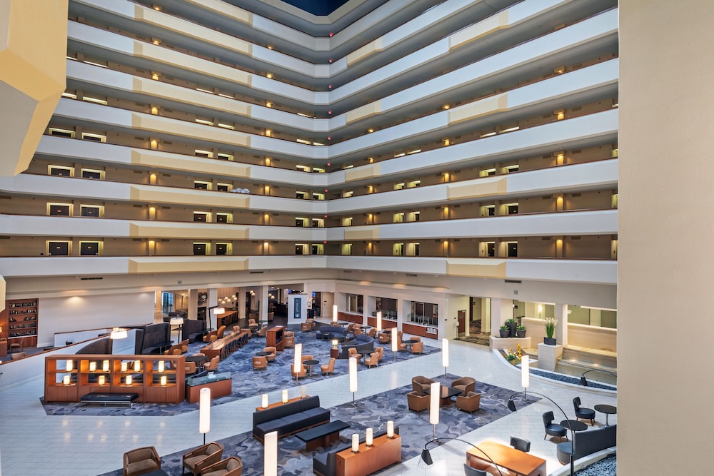 Houston Marriott South at Hobby Airport - photo 3