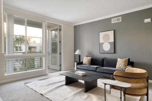 San Mateo 2br w gym pool clubhouse wd nr 101 SFO 1249 — 4-Star Luxury Hotel in San Mateo, United States