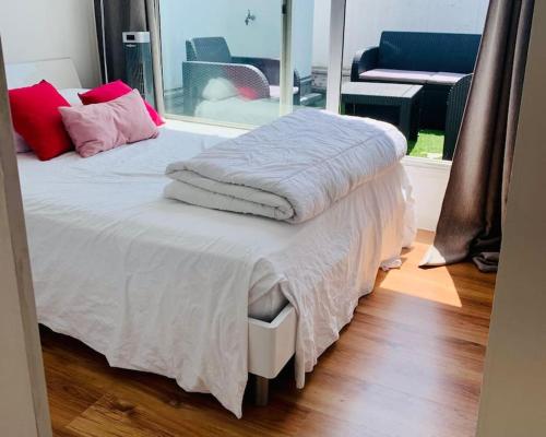 Duplex Pres Des Champs Elysees - carbon neutral hotel in Paris