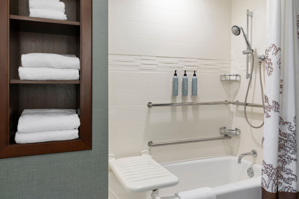 Residence Inn Milwaukee West - photo 22
