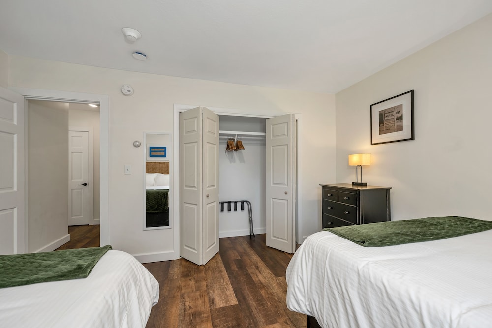 The Inn & More - photo 25