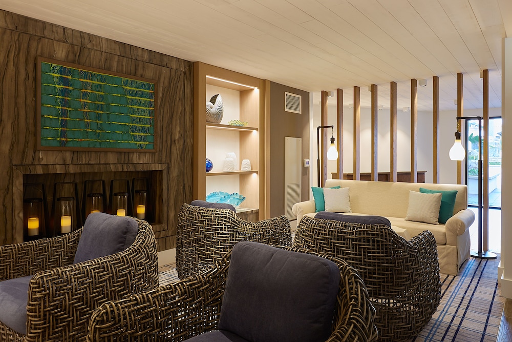 The Waterfront Beach Resort A Hilton Hotel - photo 269