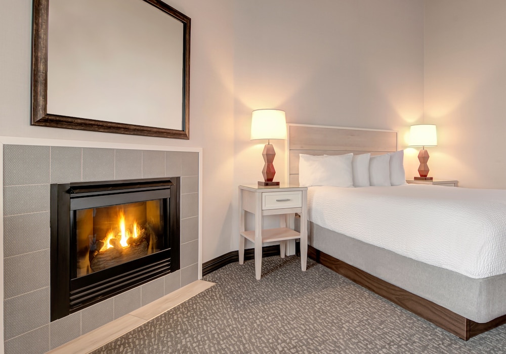 Hallmark Resort Newport - photo 21