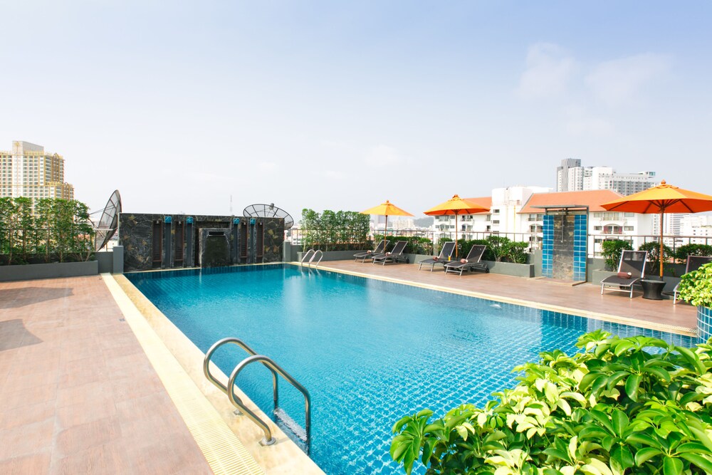 Adelphi Pattaya in Pattaya, Thailand