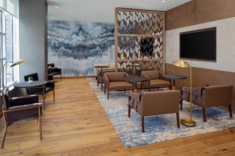 Cincinnati Marriott at RiverCenter - photo 20
