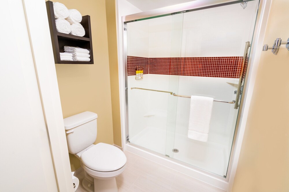 Staybridge Suites Newark Fremont by IHG - photo 25