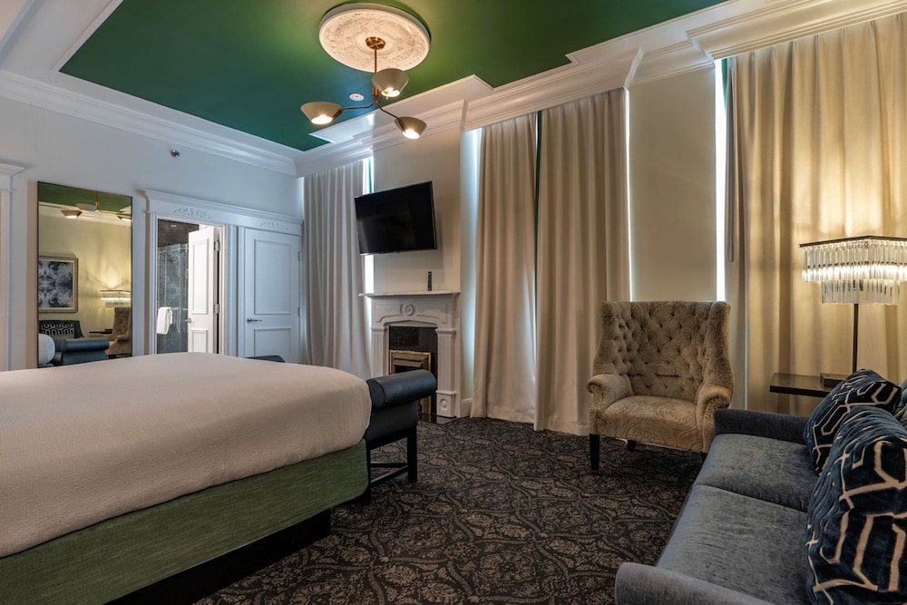 Le Pavillon New Orleans a Tribute Portfolio Hotel by Marriott - photo 36