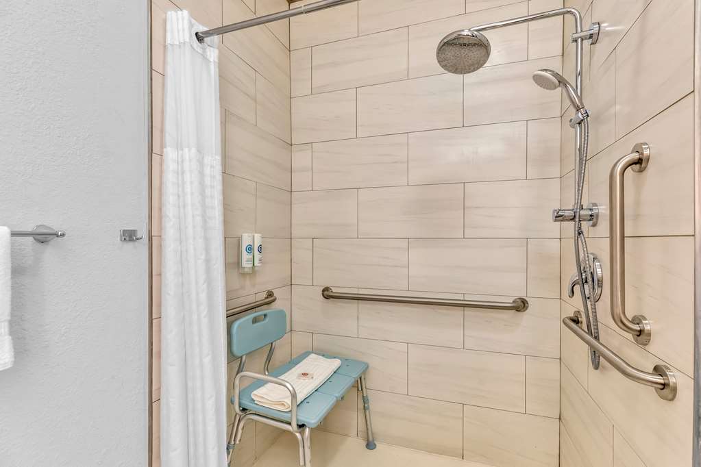 Comfort Inn Denver West Arvada Station - photo 32