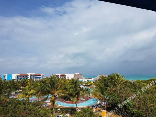 Sanctuary at Grand Memories Santa Maria — 5-Star Luxury Hotel in Varadero, Cuba