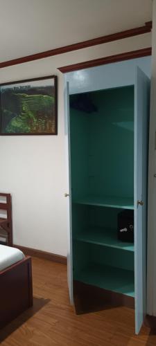 Duck Inn Manila - last minute hotel in Manila