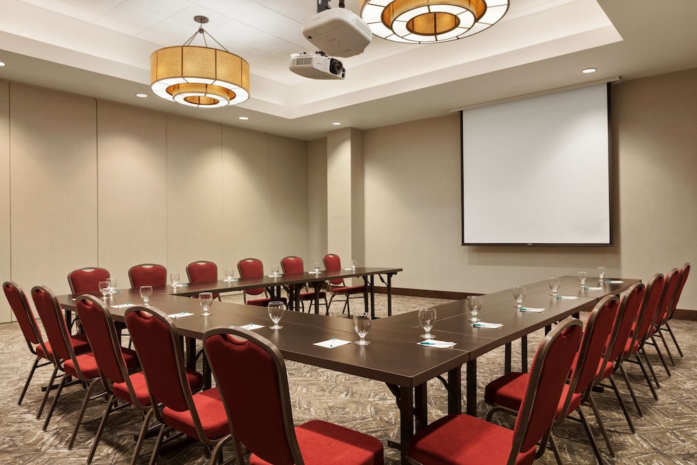 Hilton Garden Inn Charlotte SouthPark - photo 34