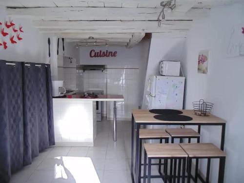 Le Gambetta Nouveau Proprietaire — hotel in Estissac