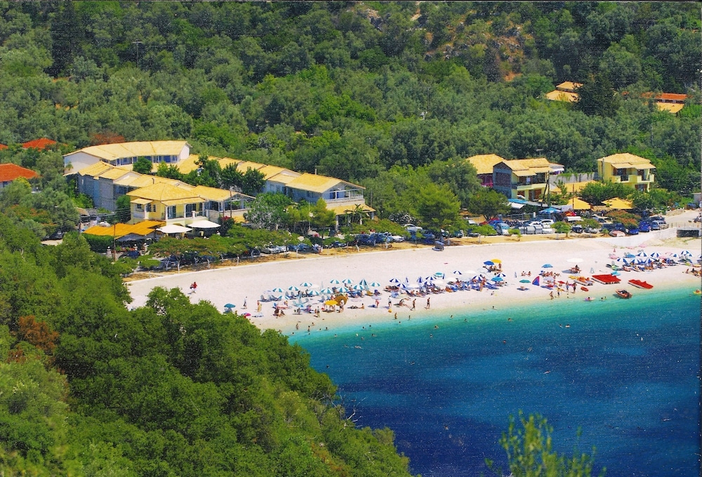Rouda Bay Beach Hotel — hotel in Lefkada