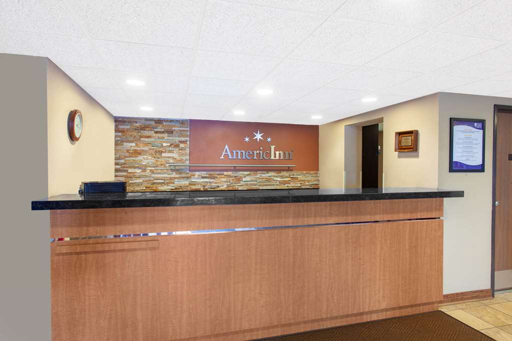 AmericInn by Wyndham St. Cloud MN I 94 - photo 3