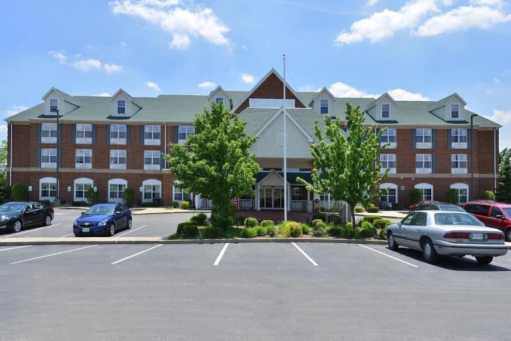 BlissPoint Inn & Suites in Marion, United States