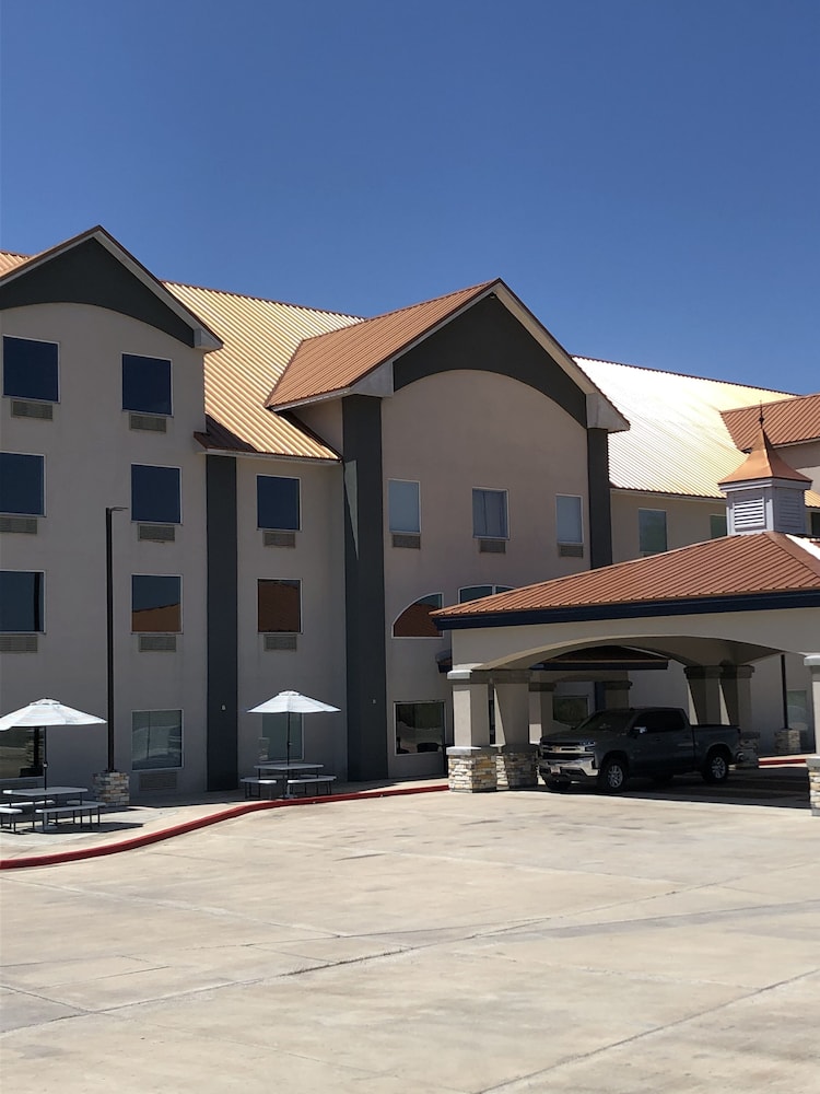 FairBridge Inn & Suites Cuero - photo 30