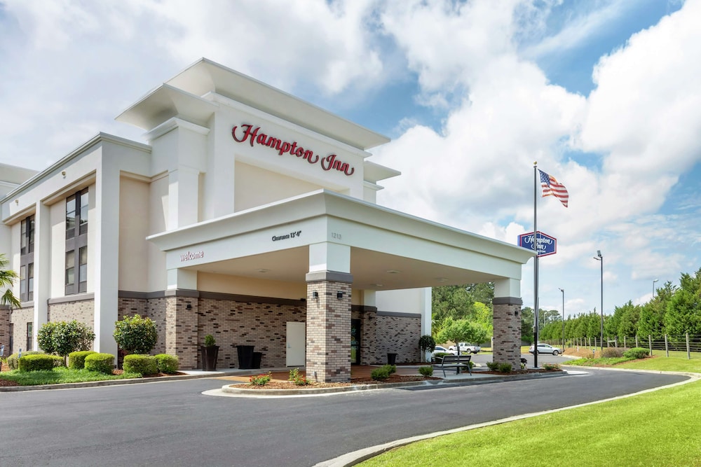 Hampton Inn Brookhaven - photo 8