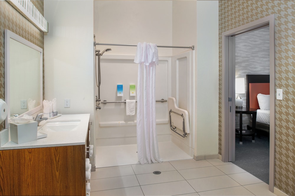 Home2 Suites by Hilton St. Louis Forest Park - photo 30