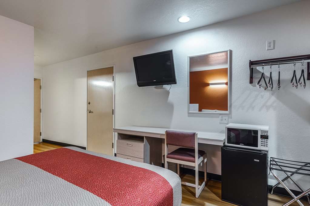 Motel 6 McAlester OK - photo 6