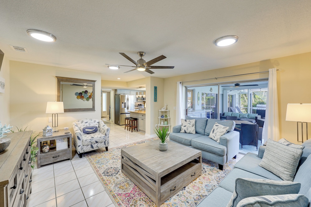 Spacious Punta Gorda Home with Private Pool and Views — 4-Star Luxury Hotel in Punta Gorda, United States