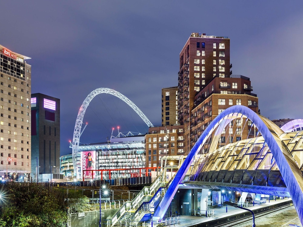 ibis London Wembley - carbon neutral hotel in Wembley