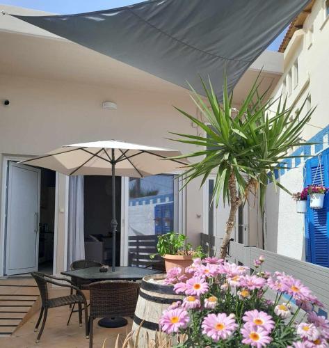 The Getaway — 4-Star Luxury Hotel in Agia Marina, Greece