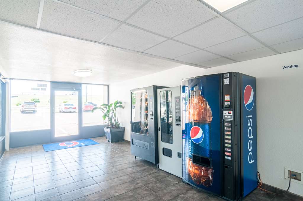 Motel 6 Oklahoma City OK South - photo 25
