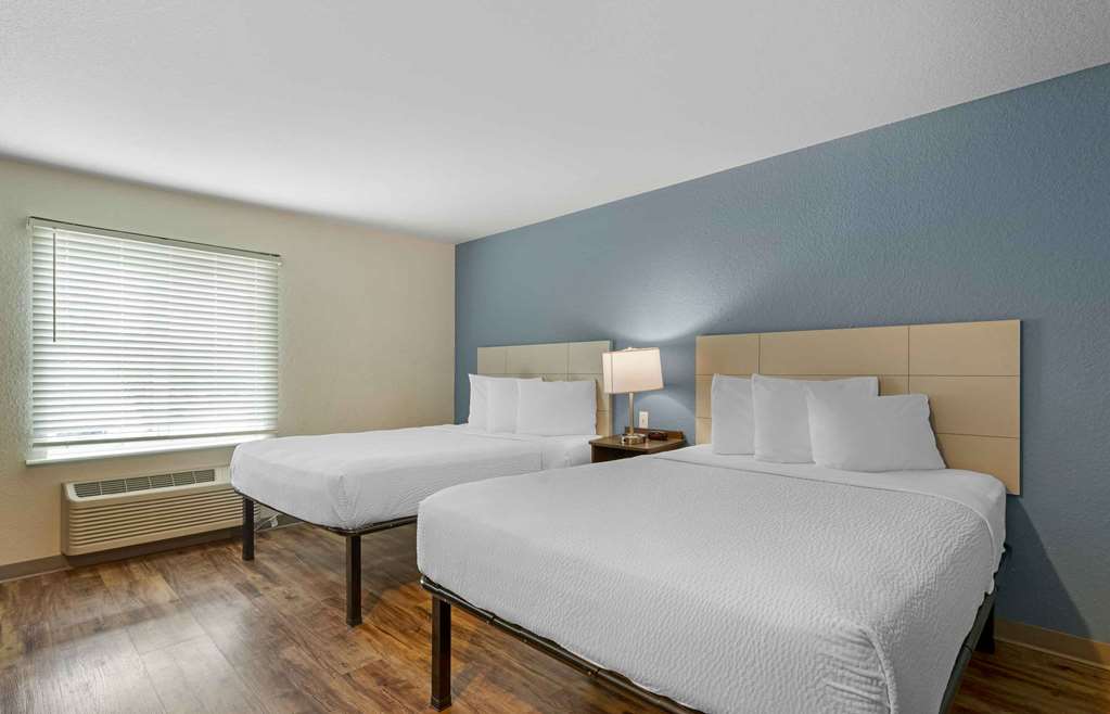 Extended Stay America Select Suites Tampa Northeast - photo 22