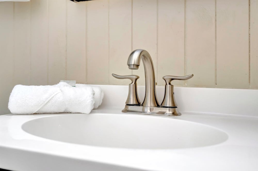 Stones Throw Beachfront Luxury Suites - photo 64