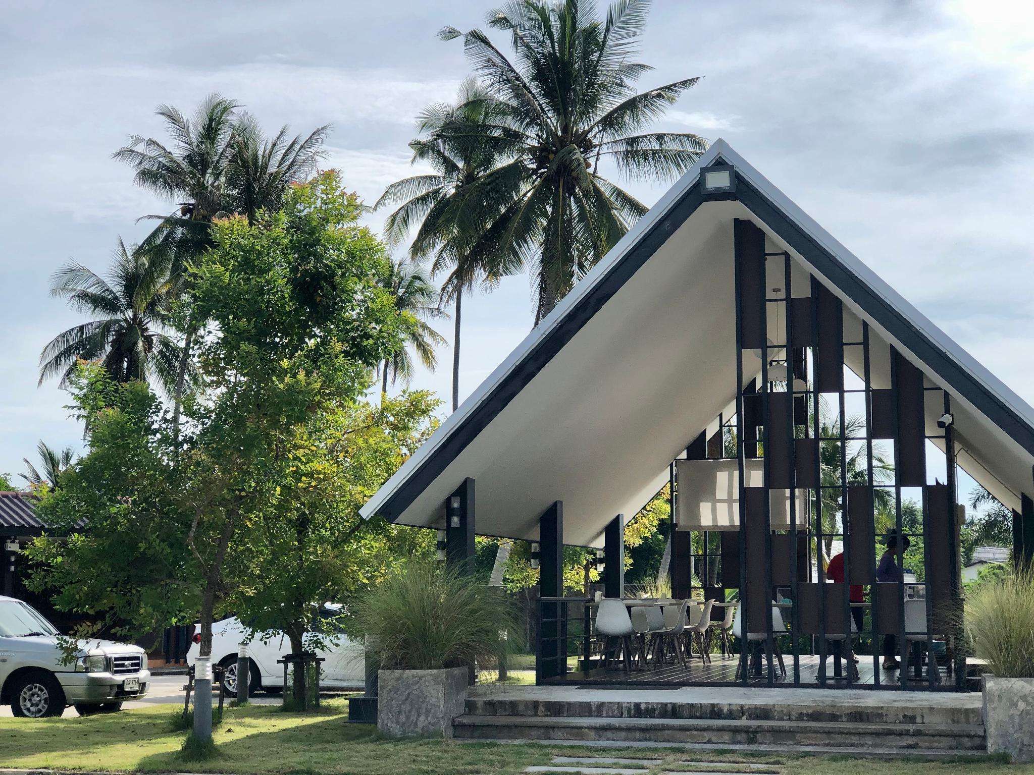 CoCo Tree Resort — Prachuap Khiri Khan — photo 4