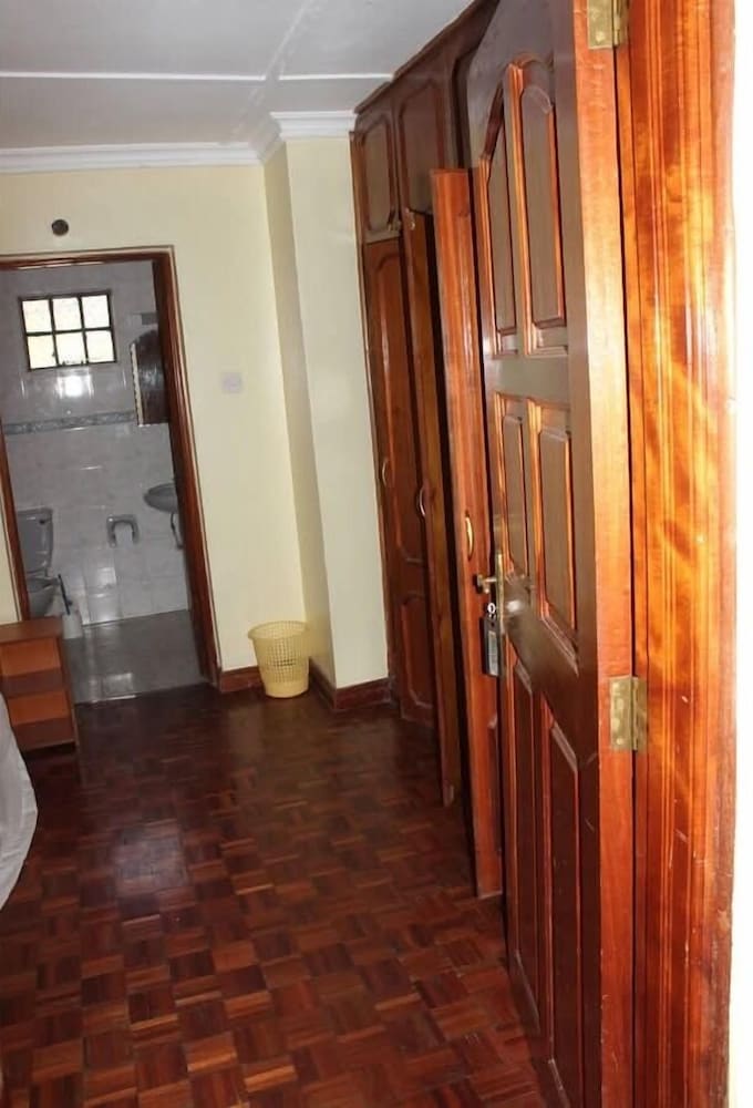 Classic Guest Houss — Nairobi — photo 4