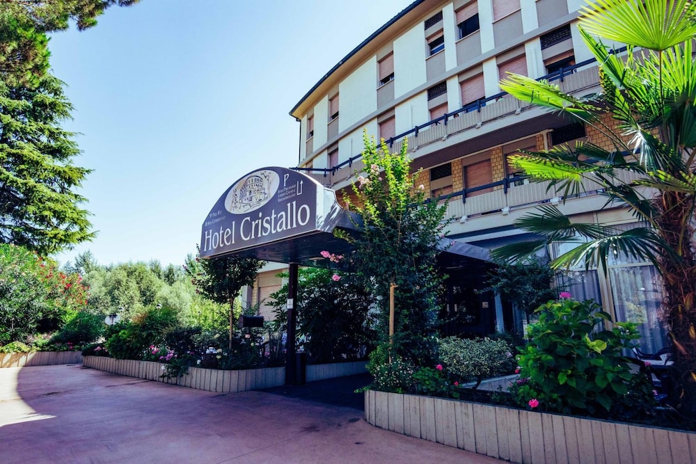 Hotel Cristallo — hotel in Riolo Terme