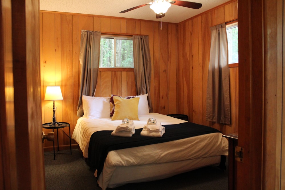 Forest Hill Lodge & Cabins - photo 5