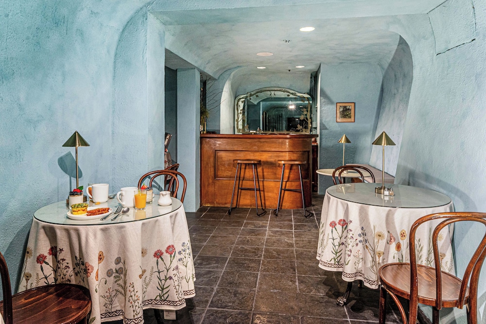 Nob Hill Inn - photo 54