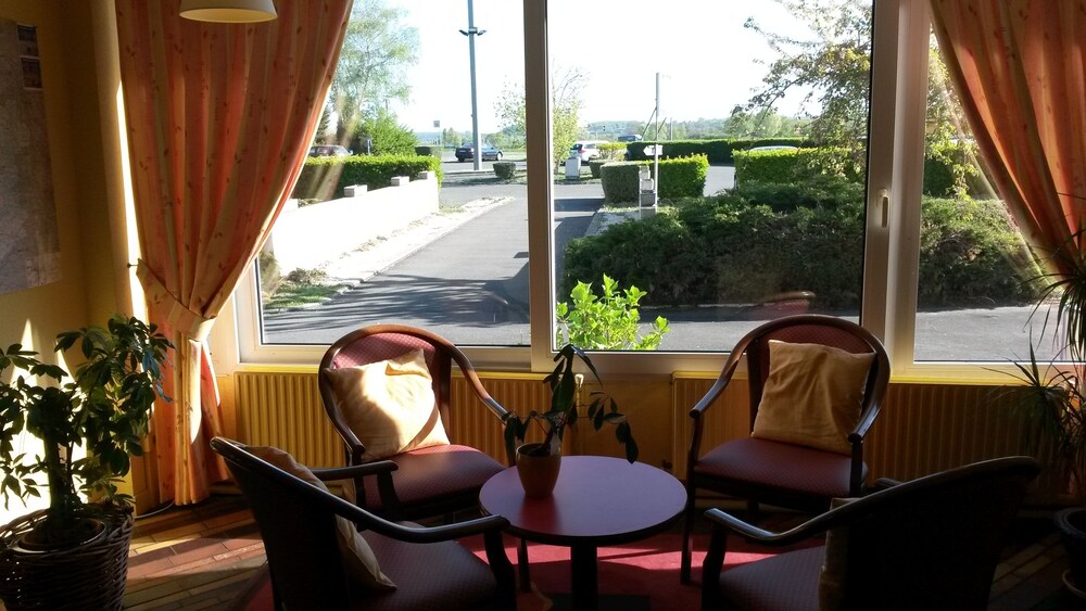 Hotel Balladins Nevers Nord Varennes Vauzelles — Nevers