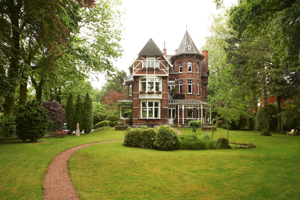 B&B Villa Emma — 4-Star Luxury Hotel in Gent, Belgium