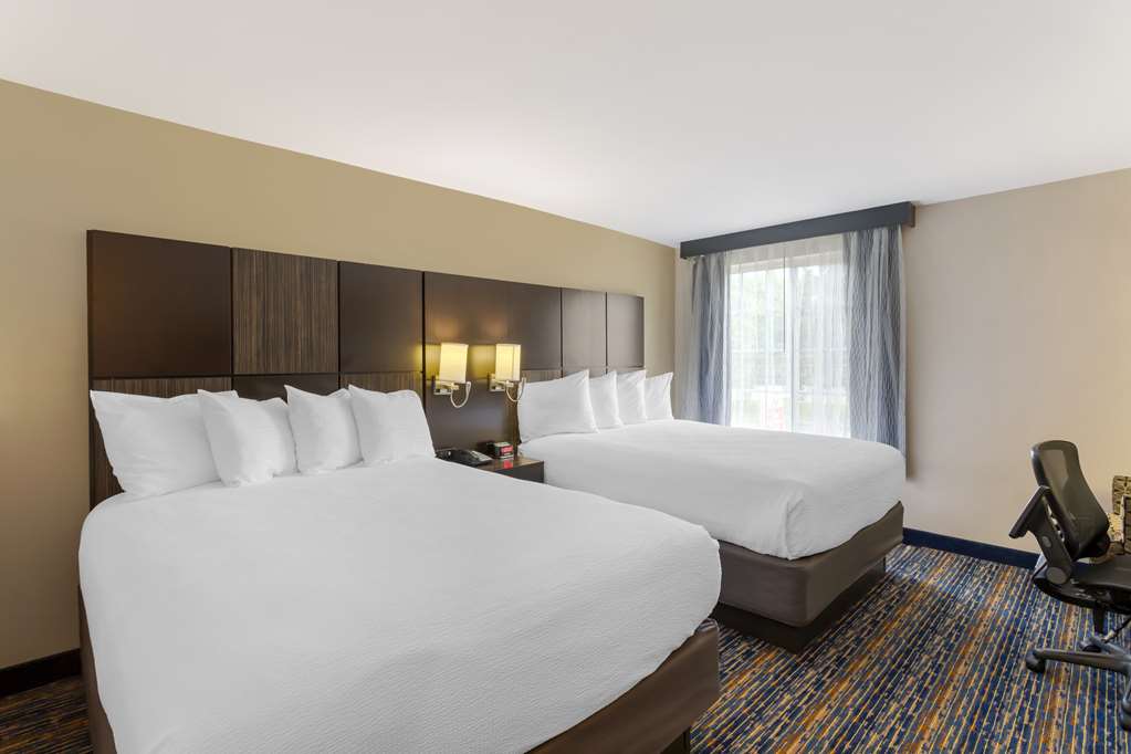 Best Western Plus Fairfield Hotel - photo 19