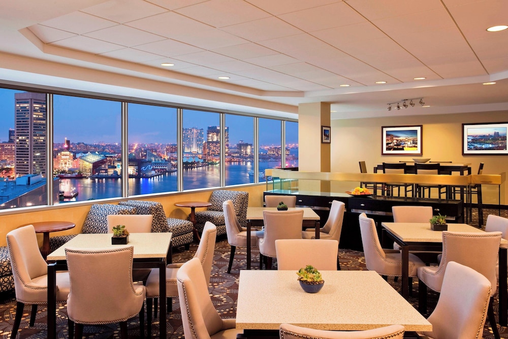 Sheraton Inner Harbor - photo 2