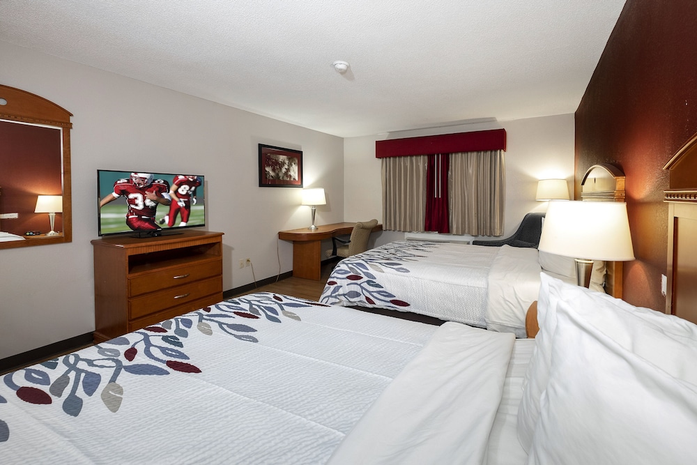 Red Roof Inn Fulton - photo 18