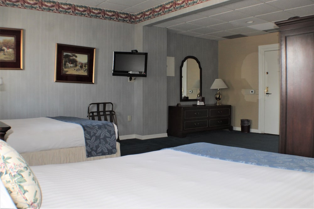 Waynebrook Inn Est 1865 - photo 23