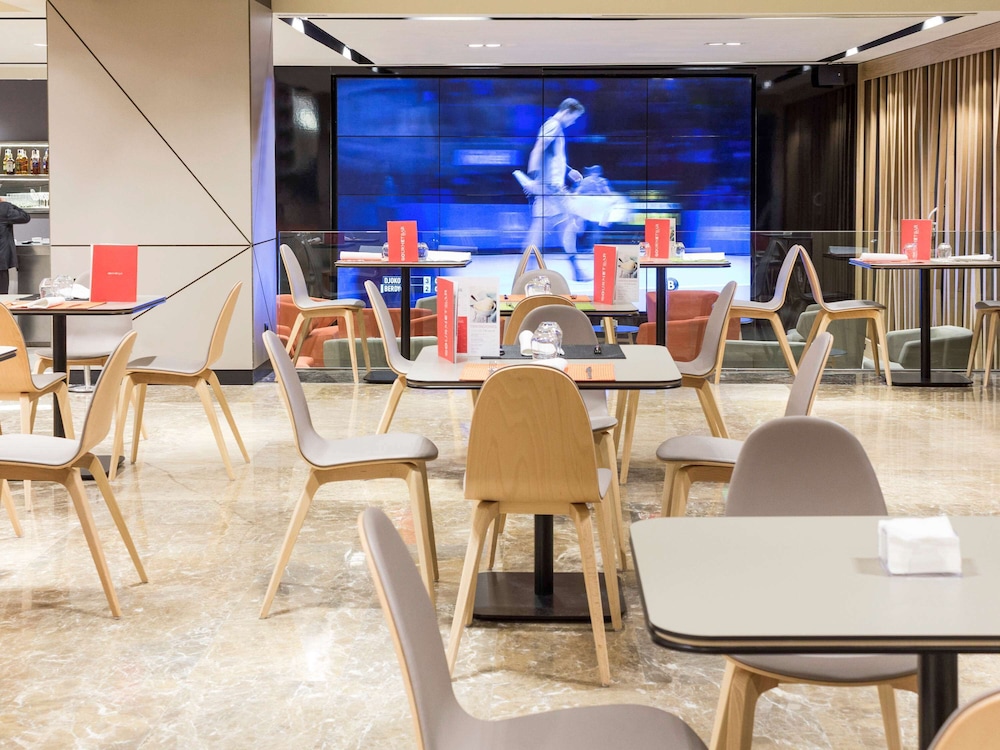 מזון ומשקאות