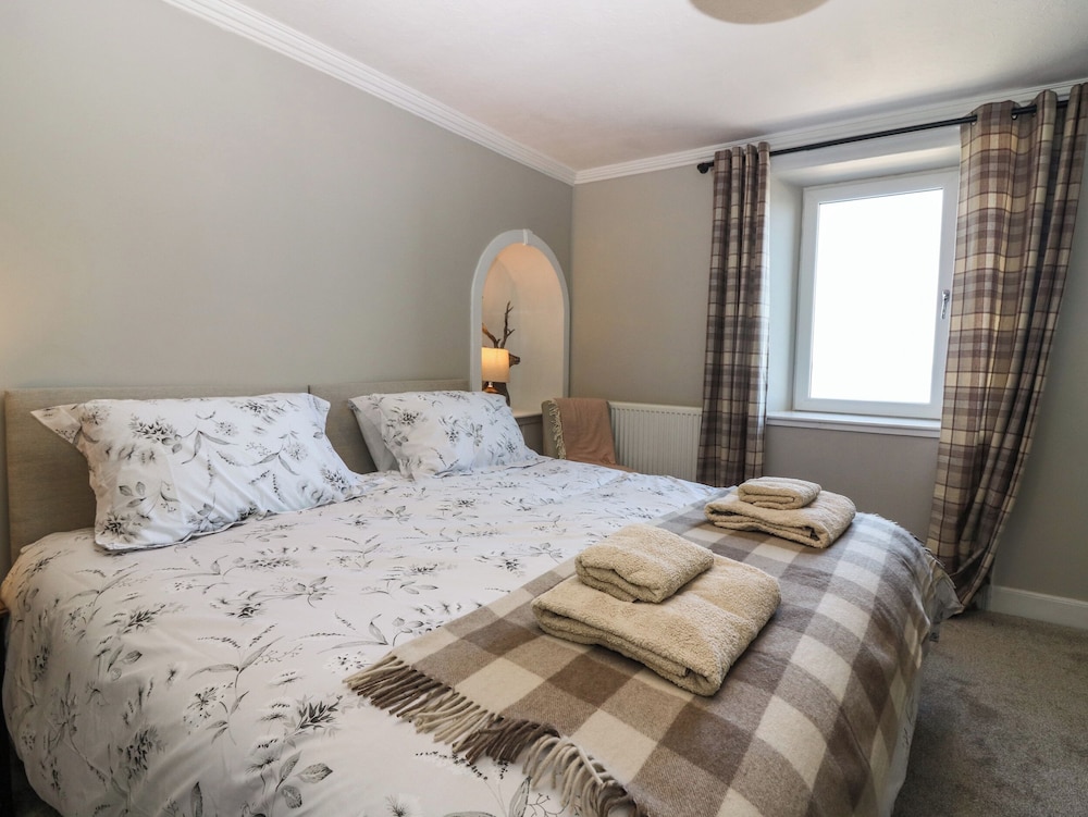 West Pier Cottage — Macduff — photo 5