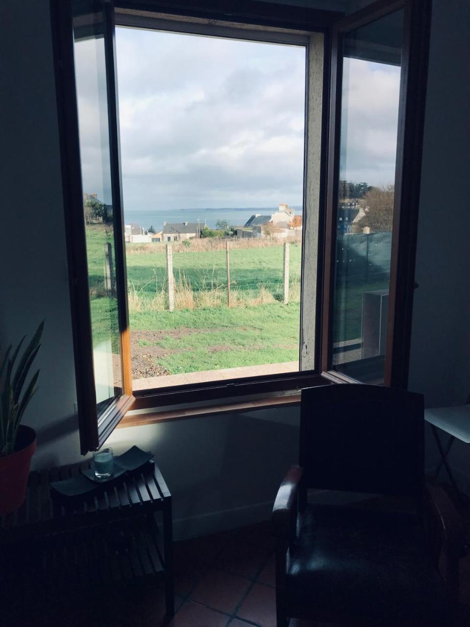 Kermaria Maison Bord de Mer — 4-Star Luxury Hotel in Saint-Brieuc, France