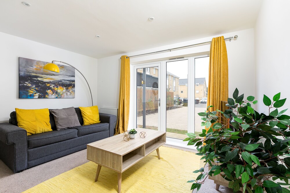Hertford Serviced Apartments — 4-Star Luxury Hotel in Hertford, United Kingdom